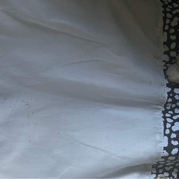 Autograph brand beach bag. Black and white with rope handles. Used. - Picture 9 of 10